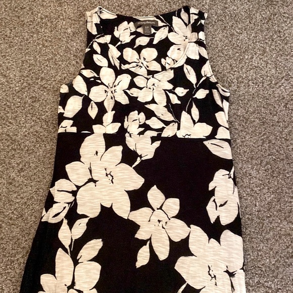 Tommy Bahama Dresses & Skirts - Tommy Bahama women size S, floor length dress